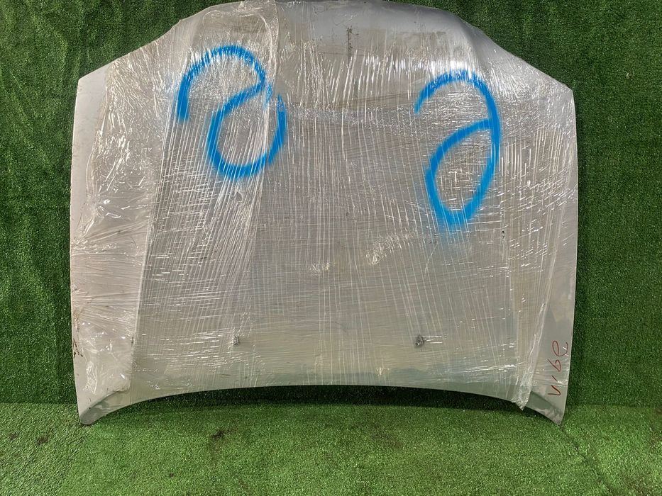 Капот Toyota Avensis