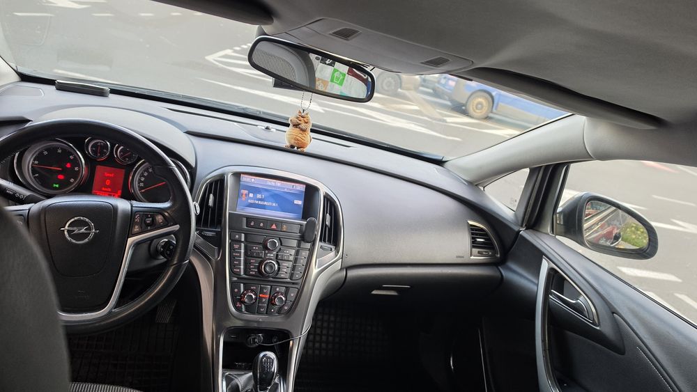 Vand Opel Astra J Hatchback 1.7CDTI