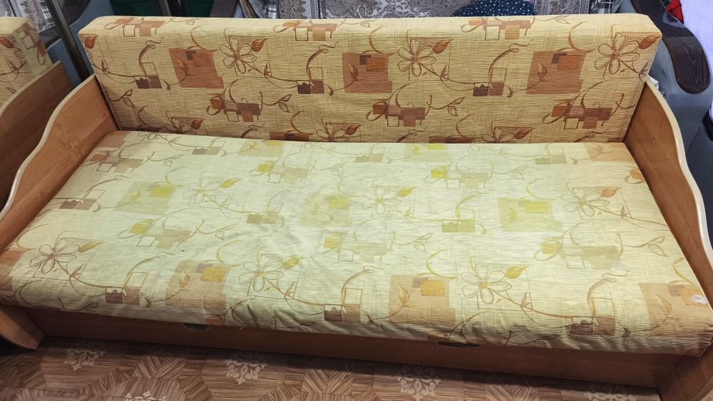 Продам диван самовывоз