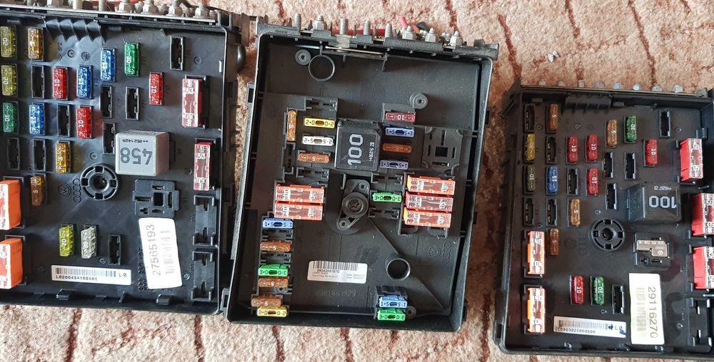 Calculator confort airbag parcare frana Passat B6 B7 Golf 5 Octavia 2