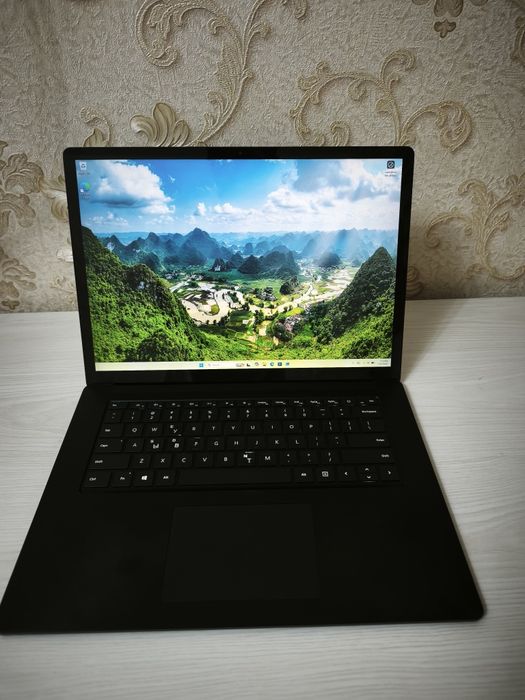 Microsoft Surface Laptop 4