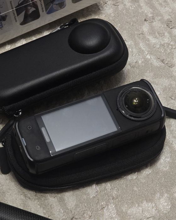 Insta 360 x4 + допы