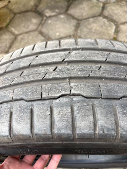 Автомобилни гуми 205/55 R19