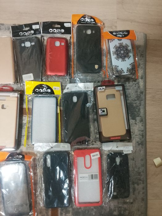 Чехлы для телефонов