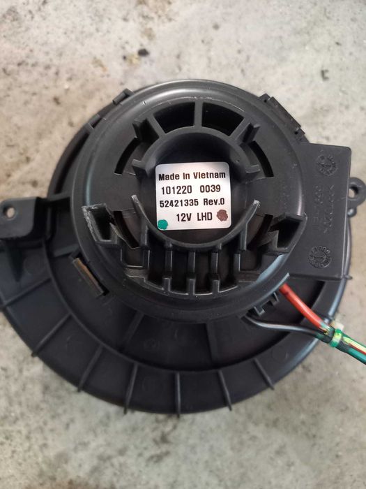 Aeroterma Opel Astra H ventilator cod 52421335