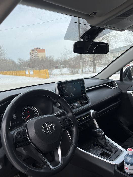 Продам rav 4 2020