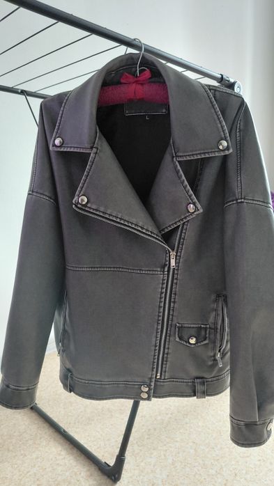 Куртка на весну экокожа