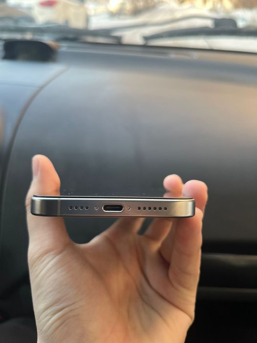 Продам Iphone 15 pro max