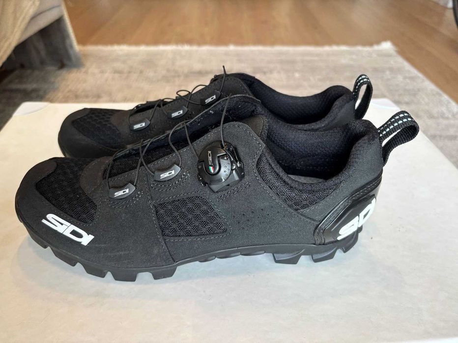 Pantofi MTB / Gravel SIDI Turbo Mărimea 42 (Branț 26 cm) – Ca noi, cu plăcuțe