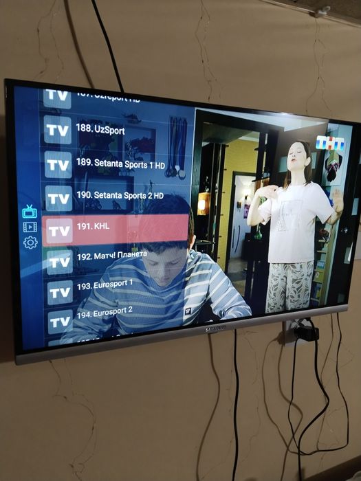 Samsung 32 smart TV
