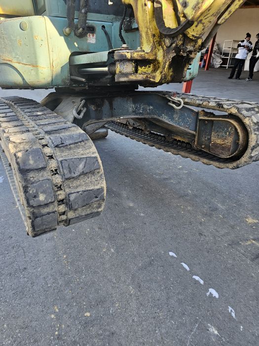 Vând Miniexcavator Yanmar vio 35 3.5 tone