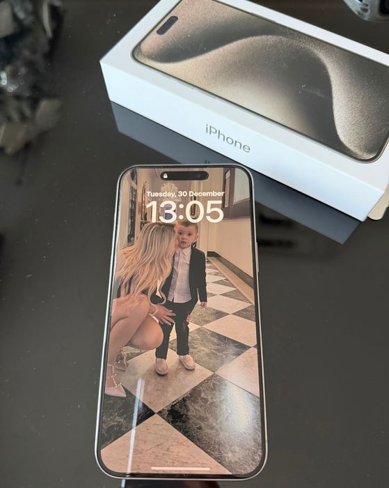 iPhone 15 Pro Max 512GB Titan Natural – stare foarte bună