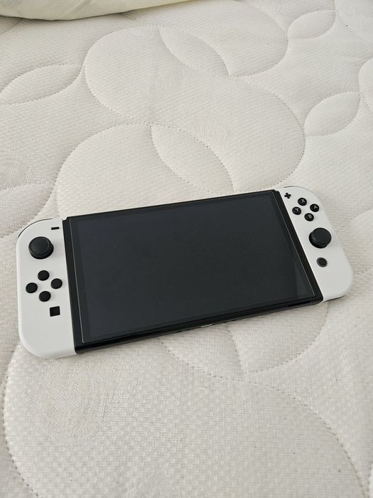Nintendo Switch OLED - Japonia