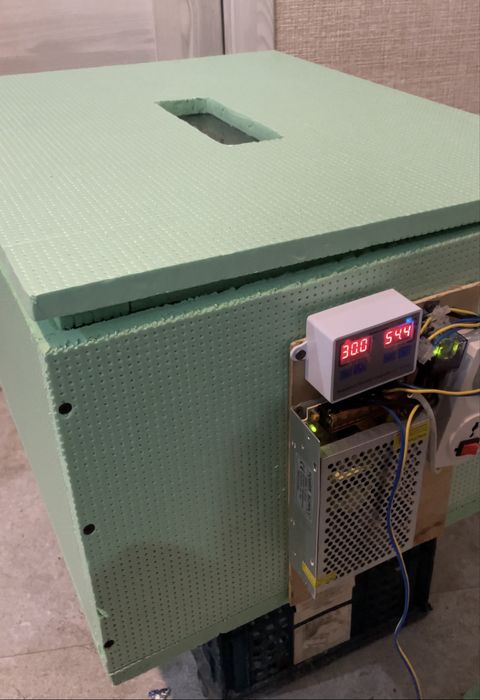 Инкубатор на 120яиц, автоматический инкубатор