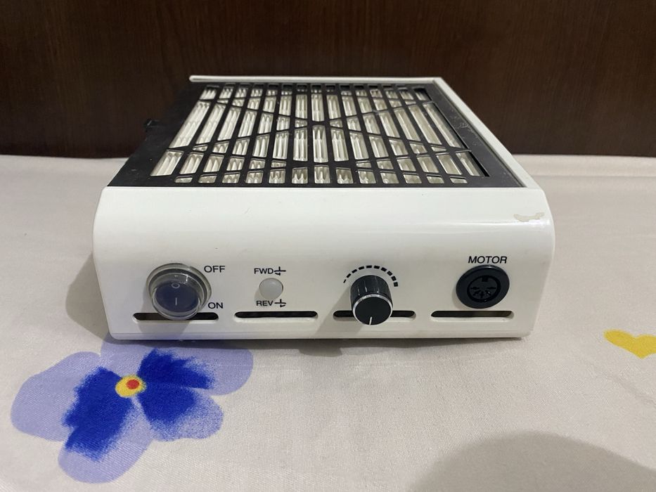 Aspirator praf unghii cu Freza 2 in 1 SmartPRO Energy 60W - LUXORISE