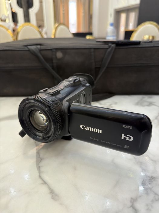 Canon xa10 2 бар