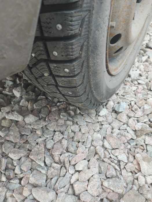 Продам новую резину 14