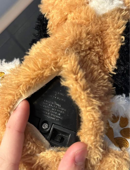 Интерактивно лежащо кученце Furreal friends