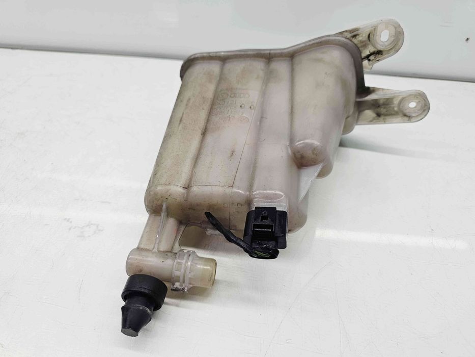 Vas expansiune Audi A4 (8K5, B8) Avant [Fabr 2008-2015] 8K0121403G