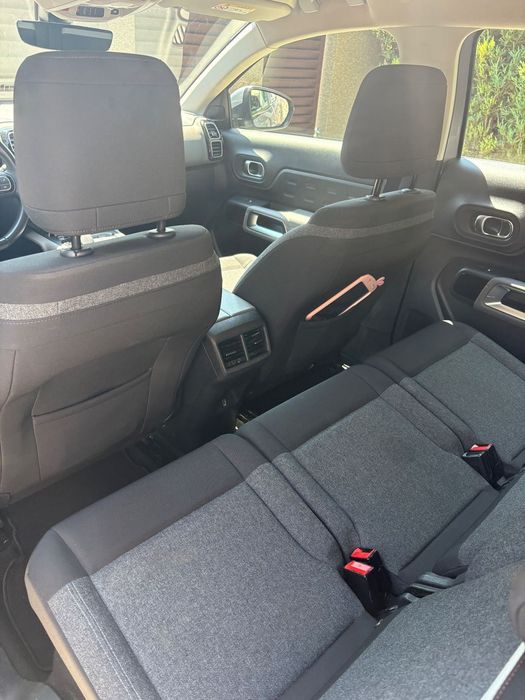 Citroën C5 Aircross Vând Citroën C5 Aircross Hybrid 225 e-EAT8, an fabricație 2021