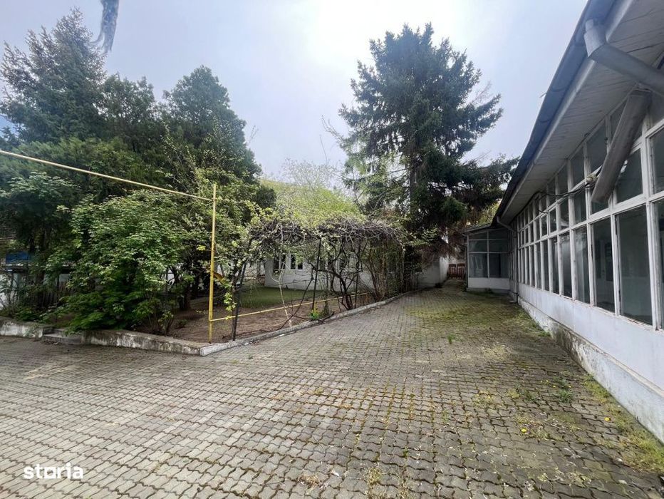 Spatiu comercial ultracentral premium de vanzare, 721 mp util, 1302 mp