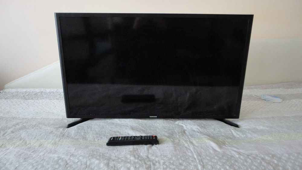 Телевизор Samsung UE32M5002AK