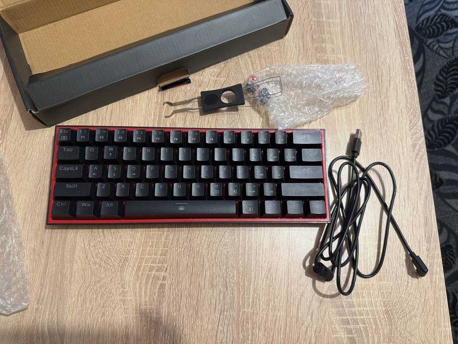 Продавам клавиатура