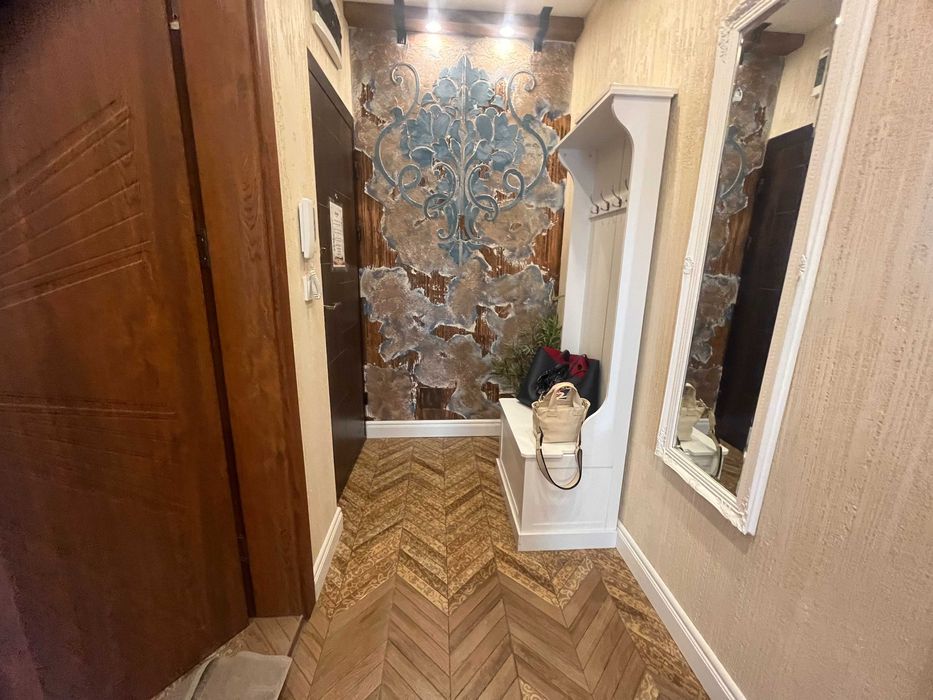 Луксозен двустаен апартамент под наем до река Дунав – център