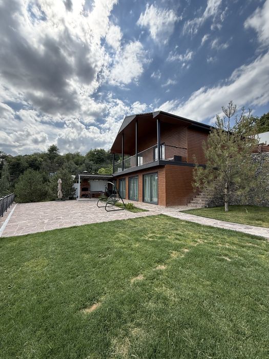 Домики с шикарным видом