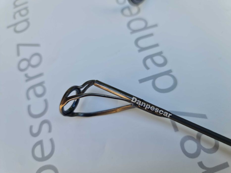 Lanseta Crap PRO FL Strategist 3,90 m din 2 bucati 3,75 LBS