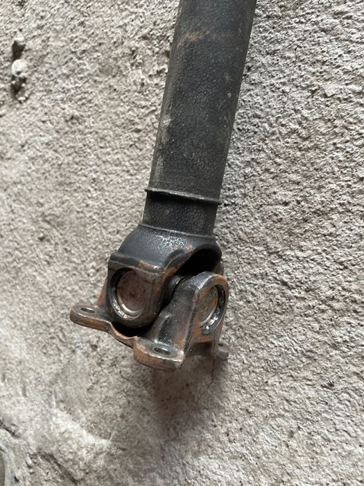 Преден кардан е9х 4х4