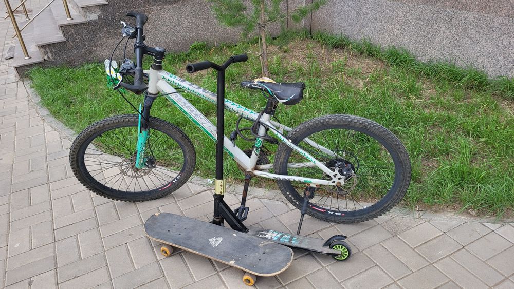 только велосипед