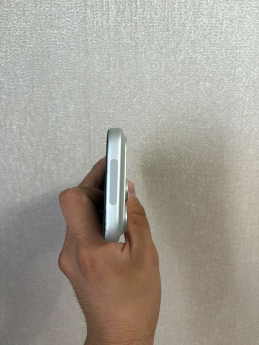 Продам Iphone 17 pro 256
