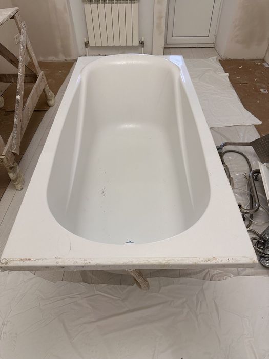 Ванна акриловая,