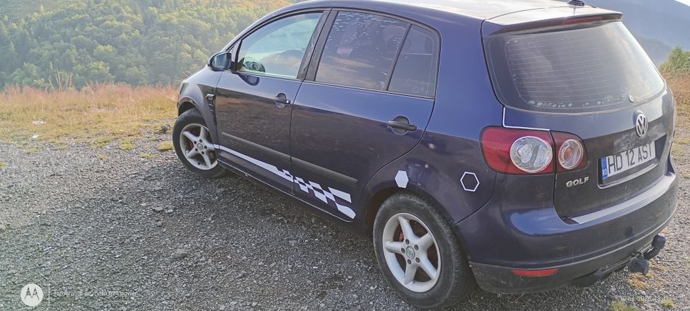 VOLKSWAGEN Golf Plus