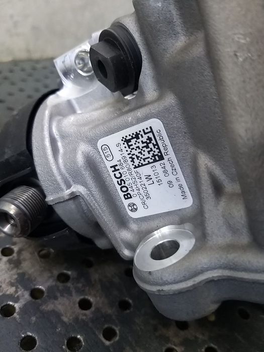 Pompa inalte 3.0 d maserati levante 0445010684 35022140f