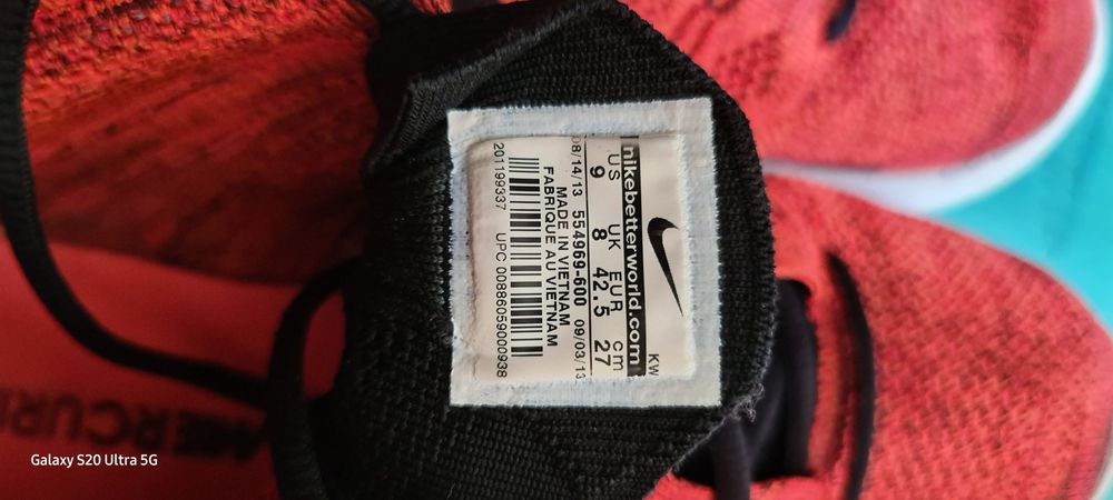 Adidasi Nike Flyknit Chukka