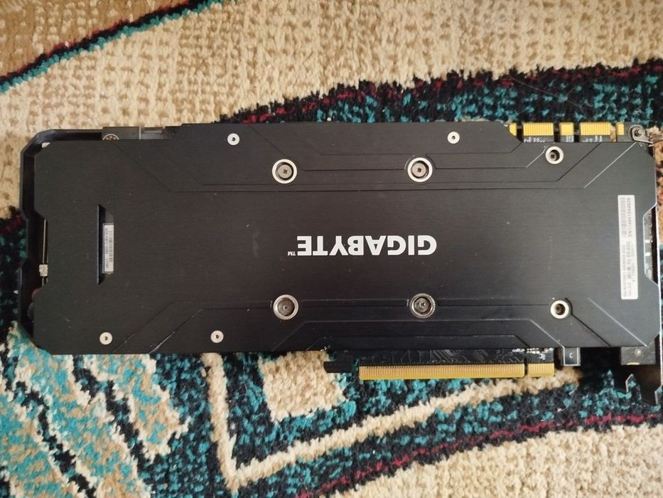 Продается видеокарта Nvidia gtx 1070 g1 gaming