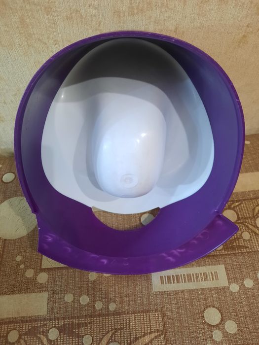 Продается горшок детский
