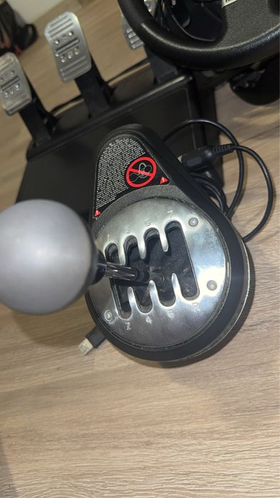 Set volan thrustmaster tmx racing wheel