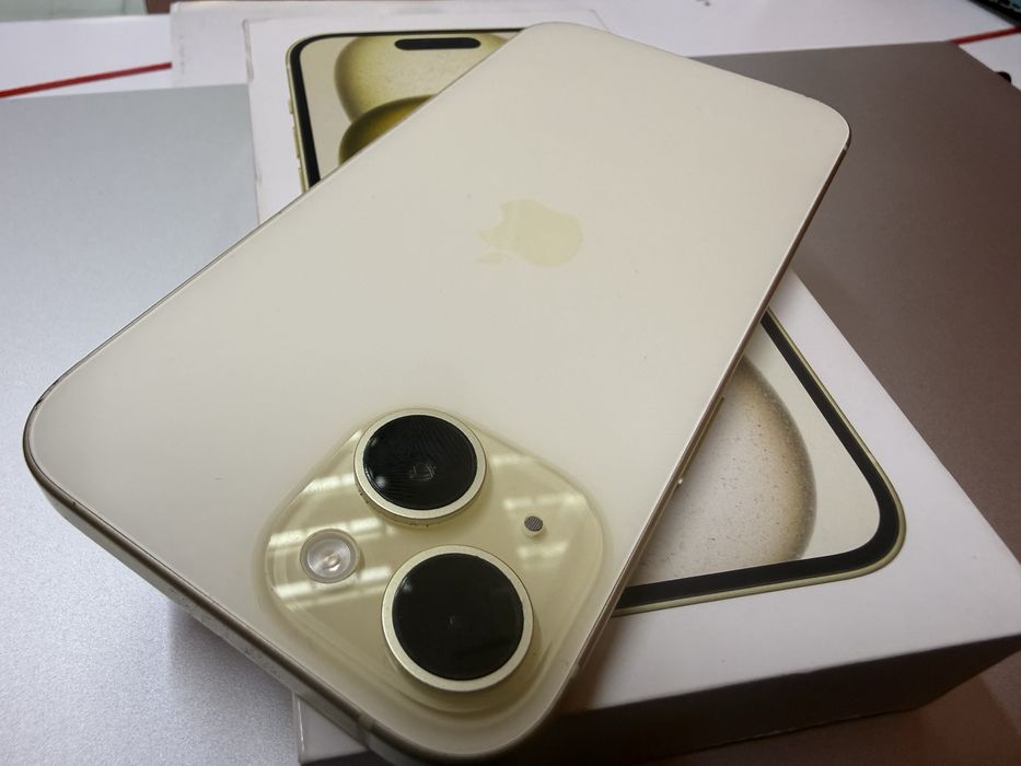 iPhone 15 Жълт 128гб