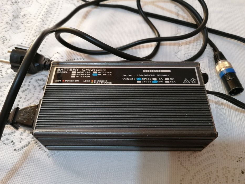 Incarcator battery charger 24V-5Amp/12Volti-10Amp (redresor statie anl