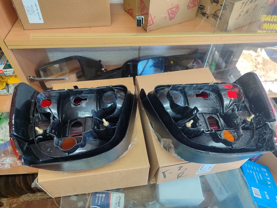 Продам задний стопы фары гольф 3