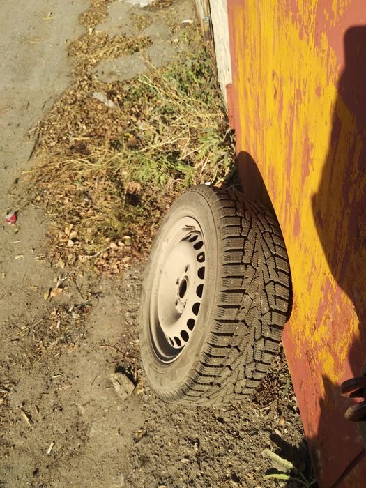 Зимняя резина 195/60 R15