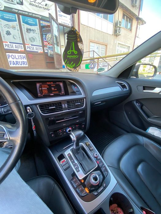 Audi a4 b8 2.0 d 2014 automat