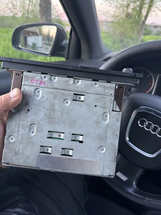 Audi navigation plus , S3