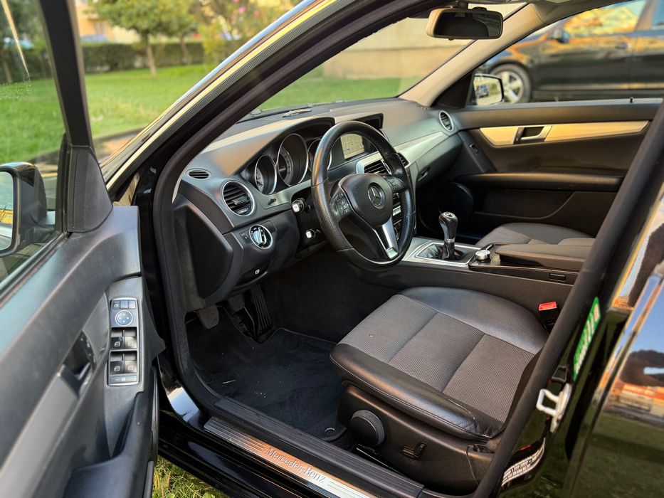 Mercedes C220 Avantgarde 2013