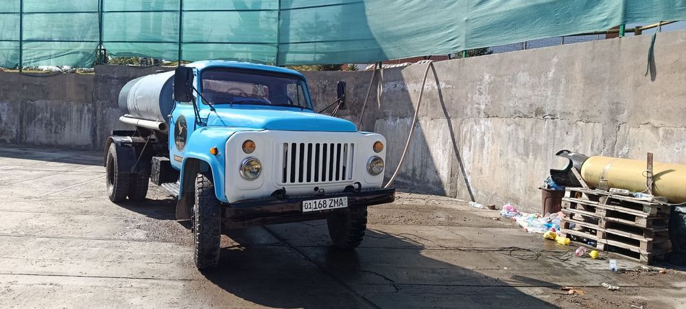 Zil Sotiladi 1990 xolati yaxshi Faqat Sanatoriyaga suv Tashigan