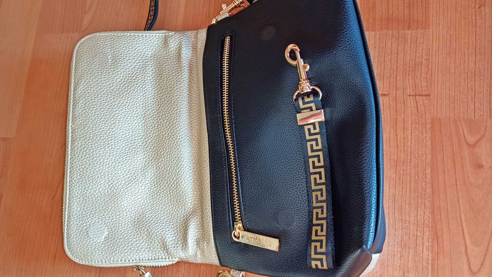 Versace оригинал