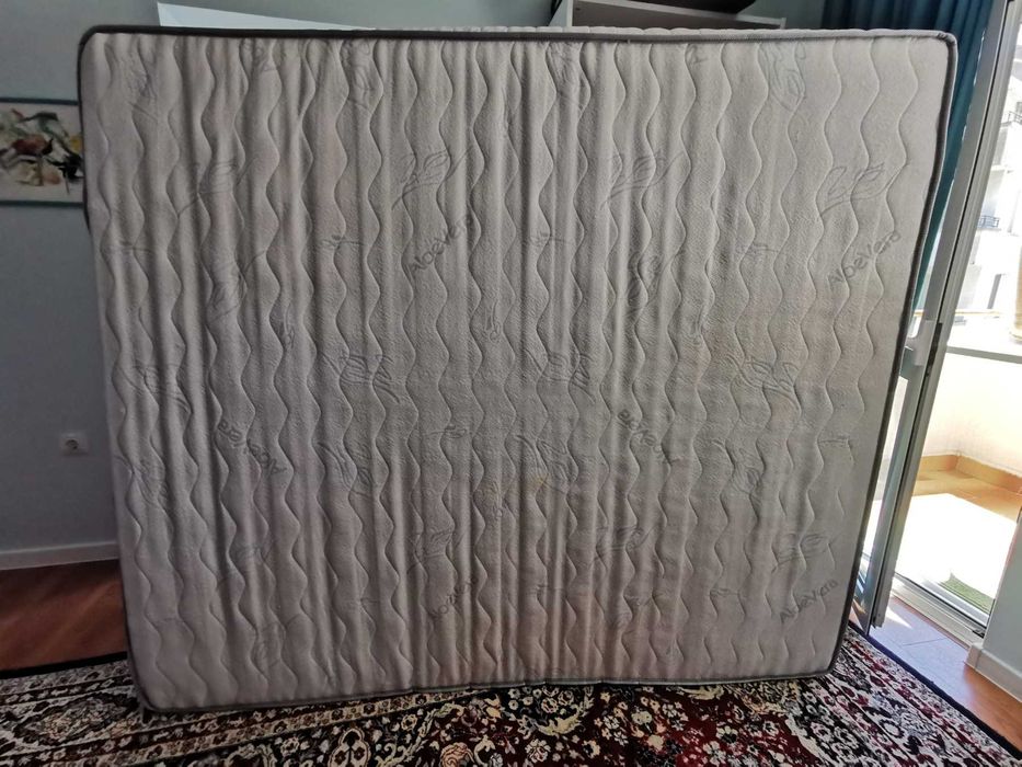 Матрак 164/190 със свалящ се калъф